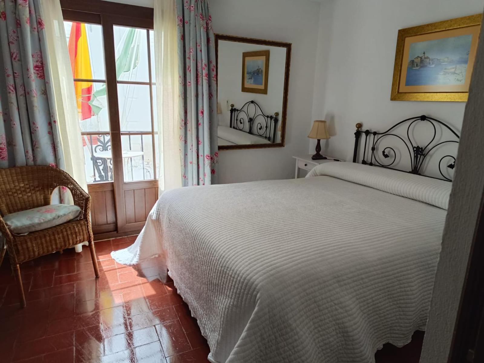 Hostal Gran Capitan Chipiona Bagian luar foto