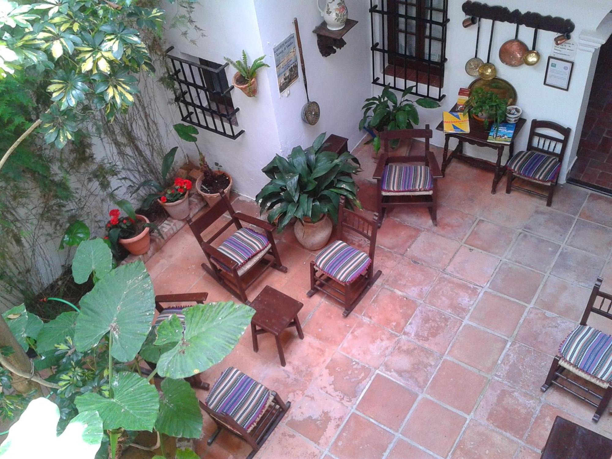 Hostal Gran Capitan Chipiona Bagian luar foto