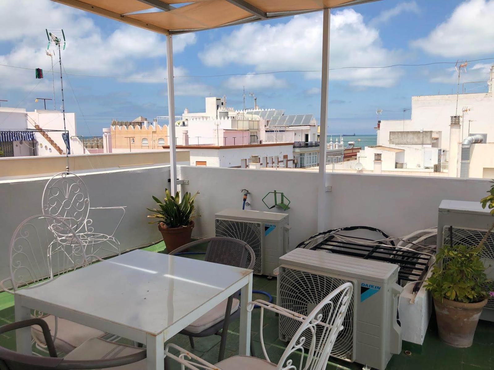 Hostal Gran Capitan Chipiona Bagian luar foto