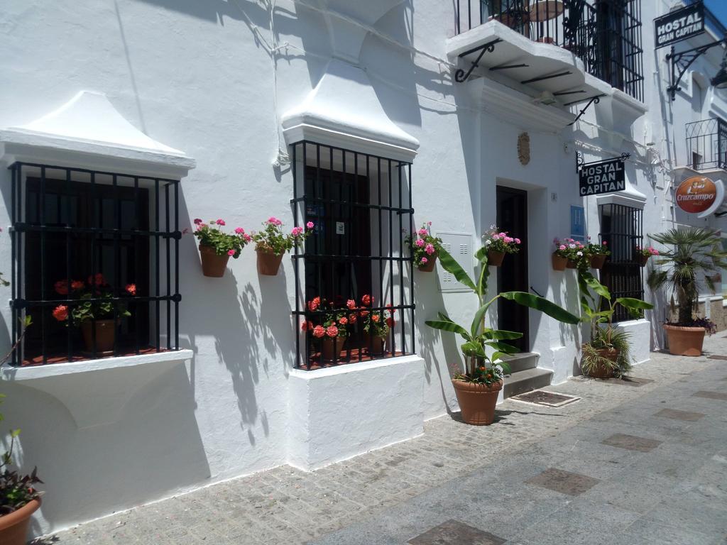 Hostal Gran Capitan Chipiona Bagian luar foto