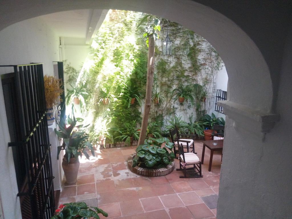 Hostal Gran Capitan Chipiona Bagian luar foto